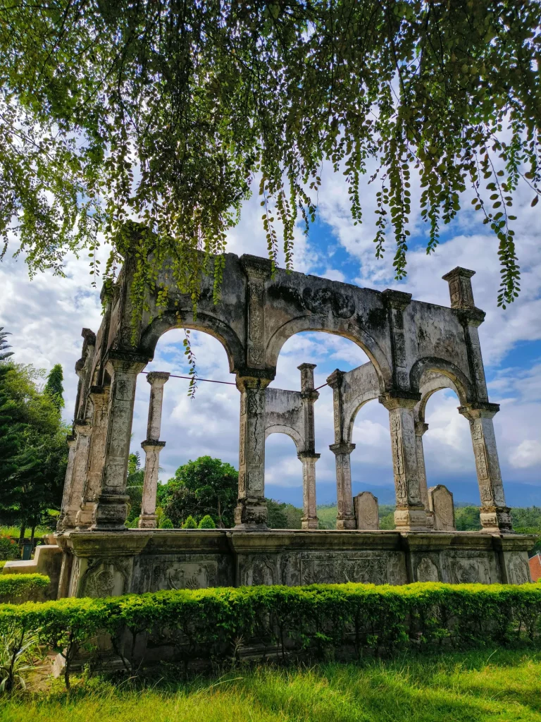Taman Ujung Water Palace